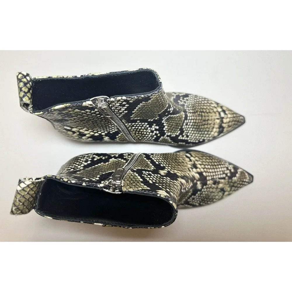 Everlane The Boss Boot Snake Print Ankle Pointy Toe Booties‎ Women's 8